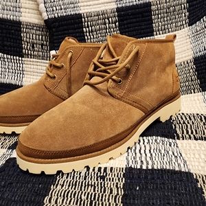 New Ugg Men's Neumel Waterproof!  Sz 11